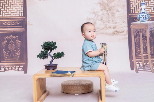 曹县四个月宝宝可以坐着吗
